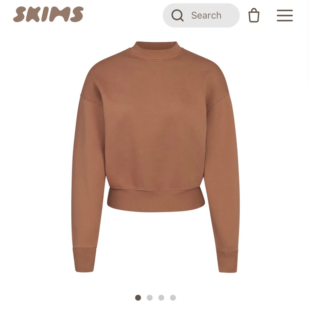 Skims crew neck
